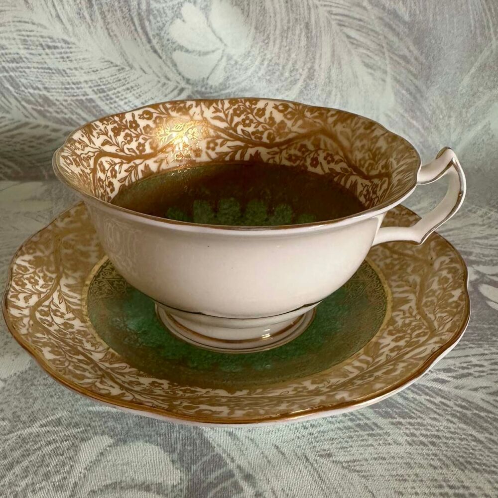 Antique George Jones Green & Gold Cup & Saucer Duo c.1881-1921*