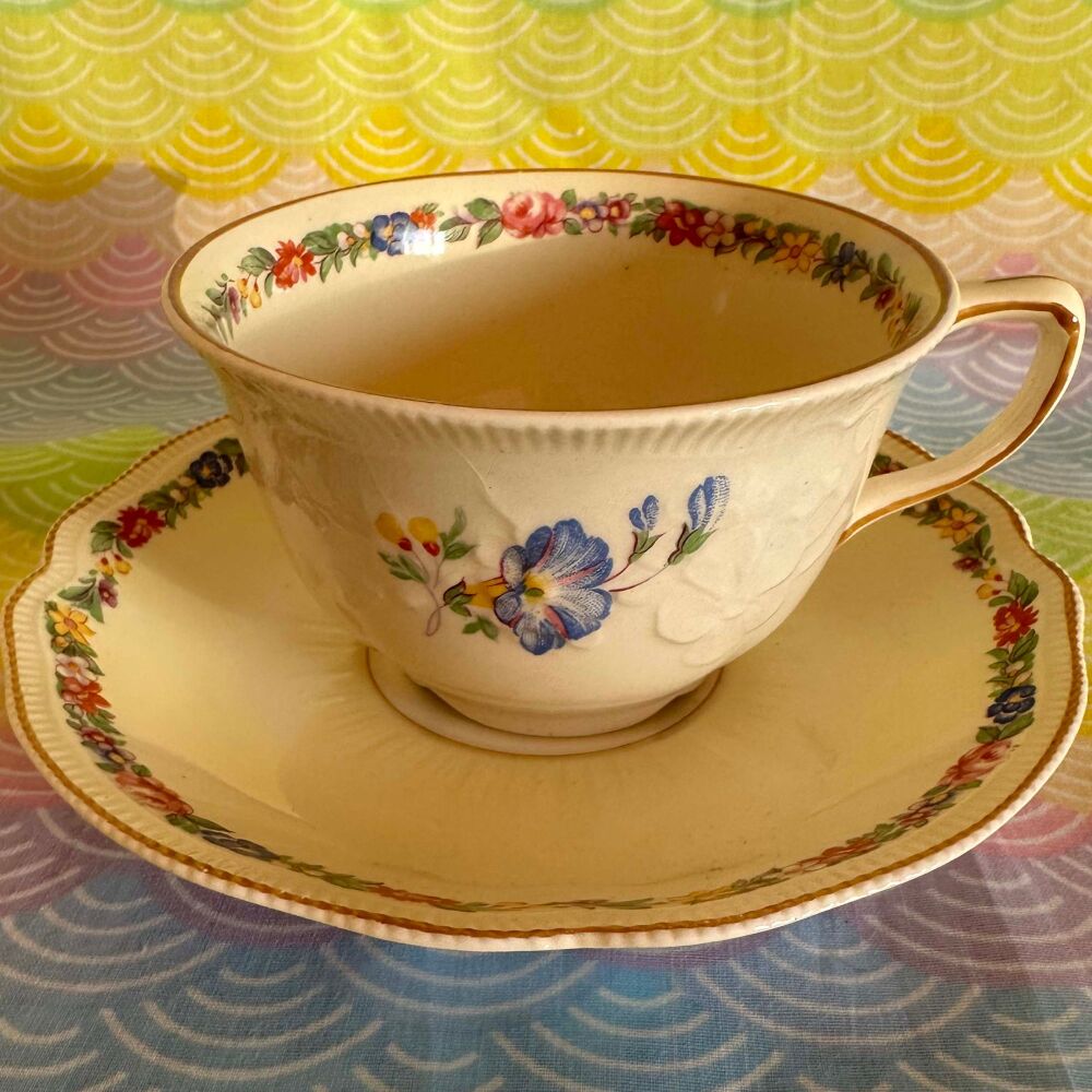 Vintage Johnson Bros Old Staffordshire Cup & Saucer “Dubarry” c.1930’s*
