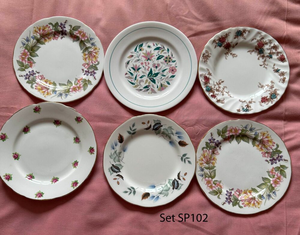 Mismatched Set of 6 Vintage Tea Plates (Ref SP102)*