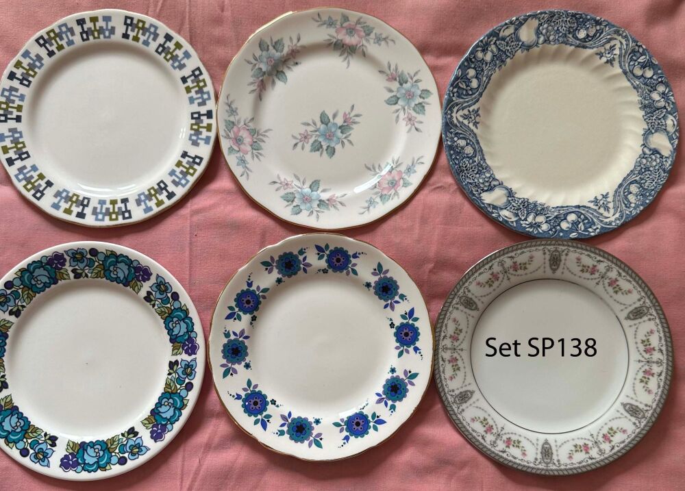 Mismatched Set of 6 Vintage Tea Plates (Ref SP138)*
