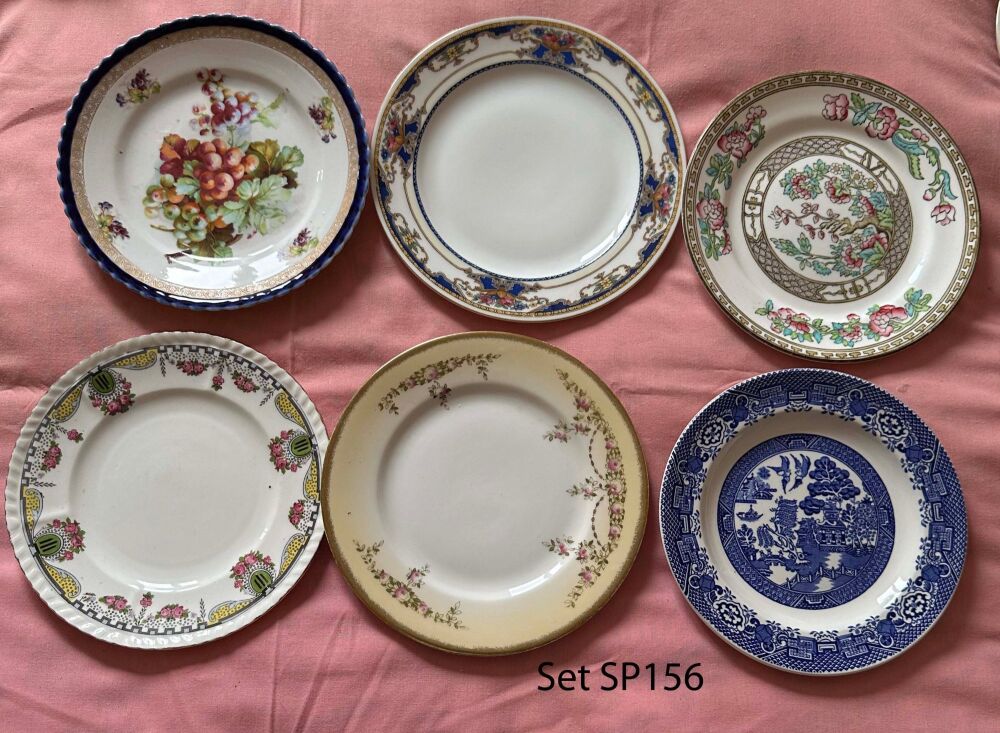 Mismatched Set of 6 Vintage Tea Plates (Ref SP156)*