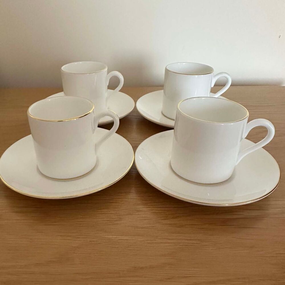 Wedgwood Signet Gold Set of 4 Demitasse / Espresso Cups & Saucers