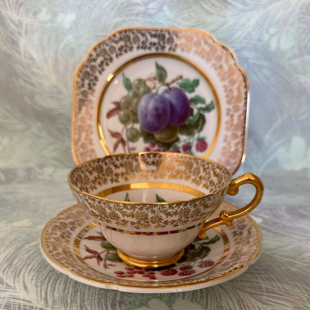 Vintage Stanley Trio - Plums & Berries Design. c.1940's