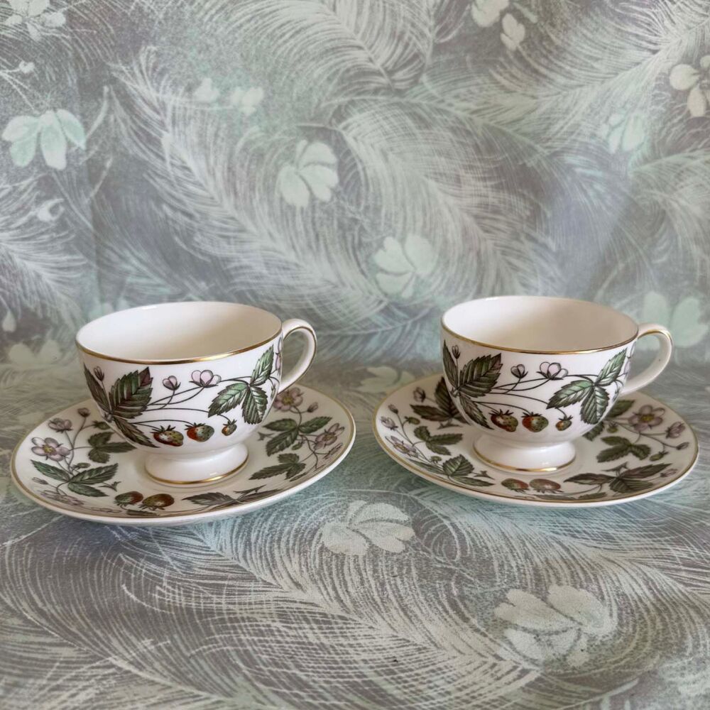 Vintage Wedgwood Strawberry Hill Pattern - Pair of Cups and Saucers