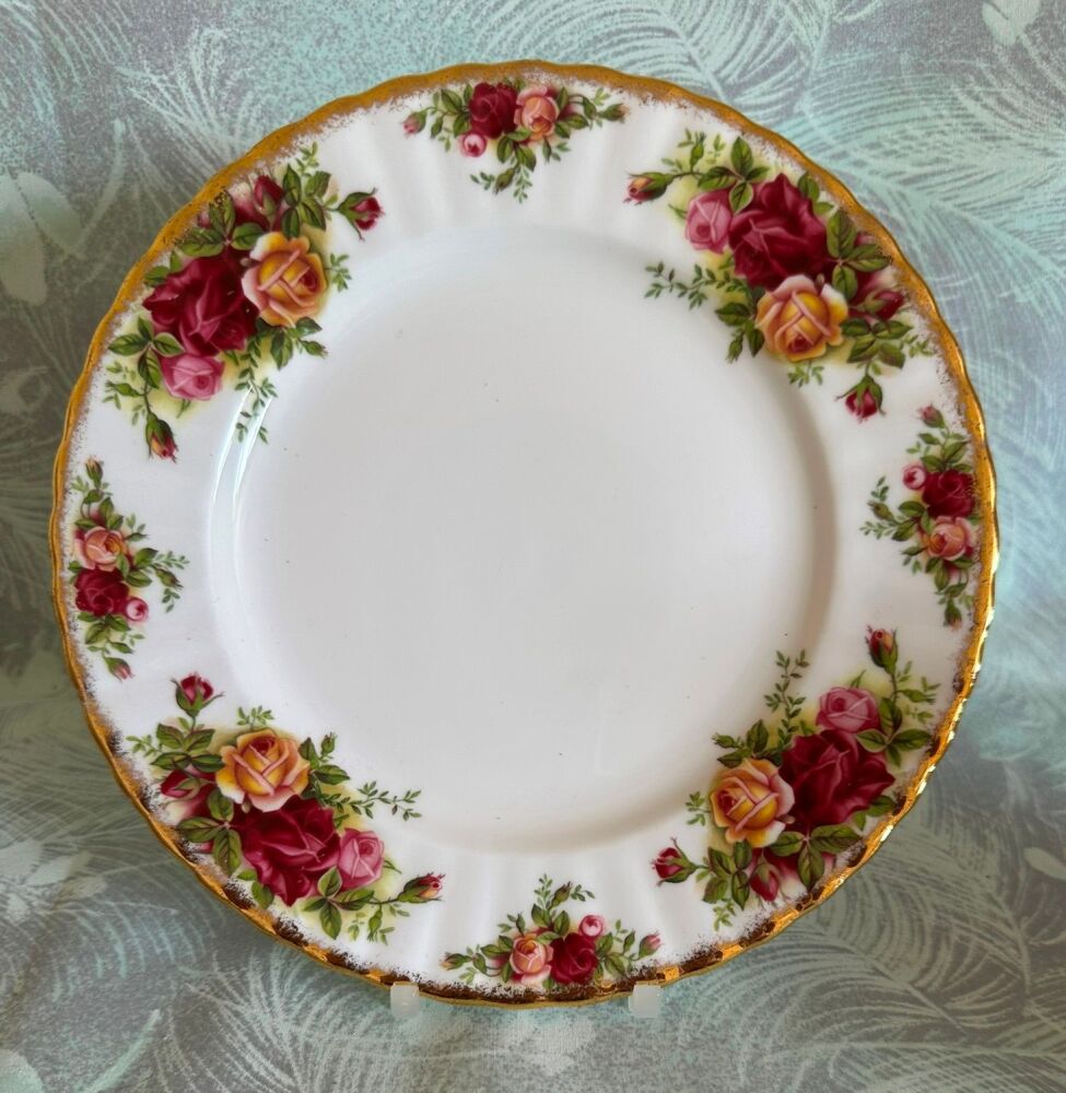 Set of 6 Vintage Royal Albert Old country Roses Tea Plates 6&frac14;" Diameter