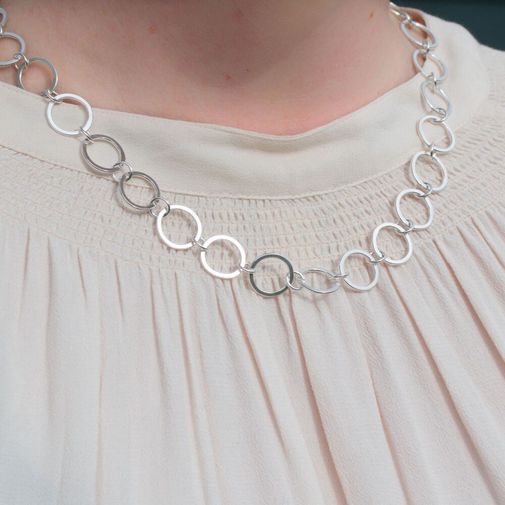 Silver Circle Chain Necklace