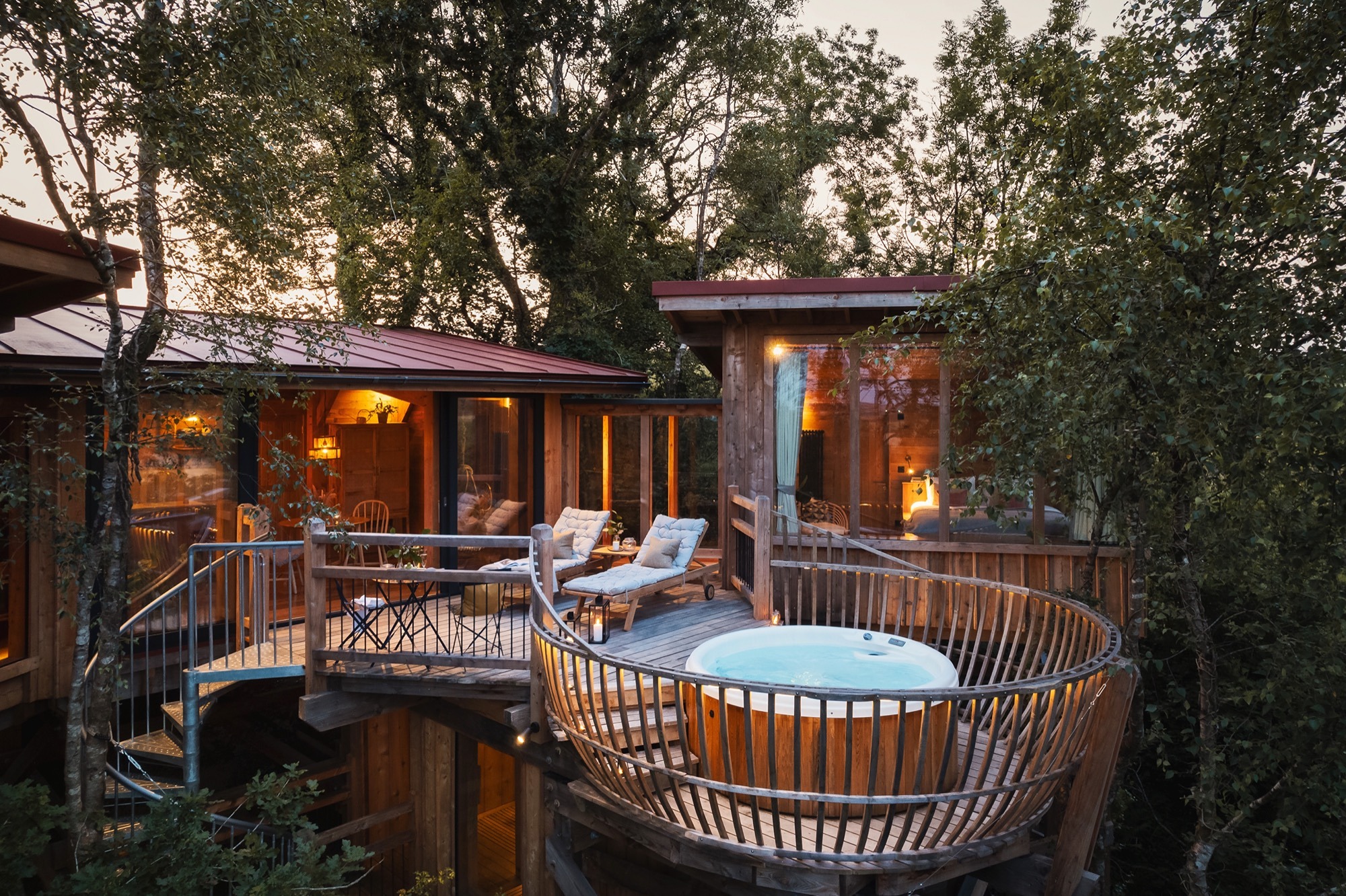 VisitEngland Awards for Excellence 2025 - BRONZE Wolf Wood Treehouses Devon - Lynmouth Hotels