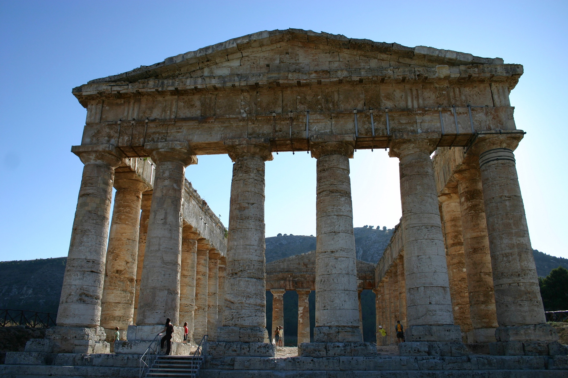 Segesta_nr3040.jpg
