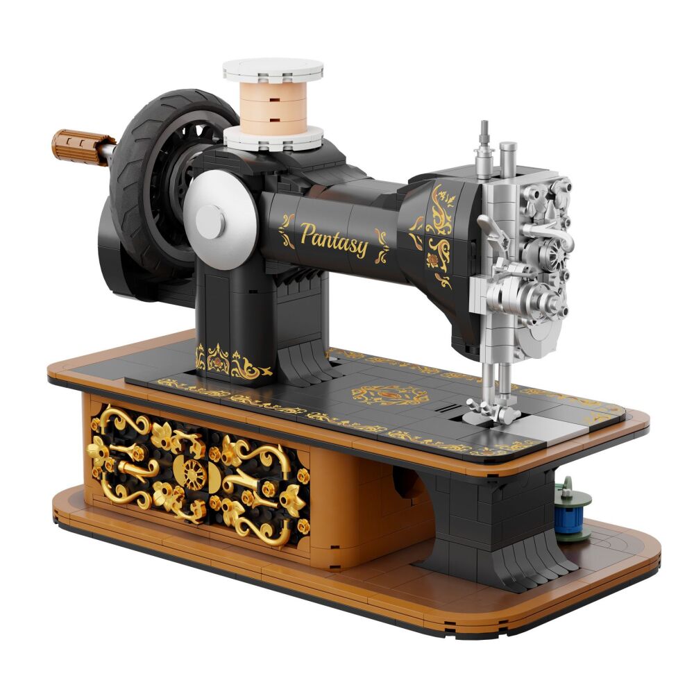 Antique Hand Crank Sewing Machine - Pantasy