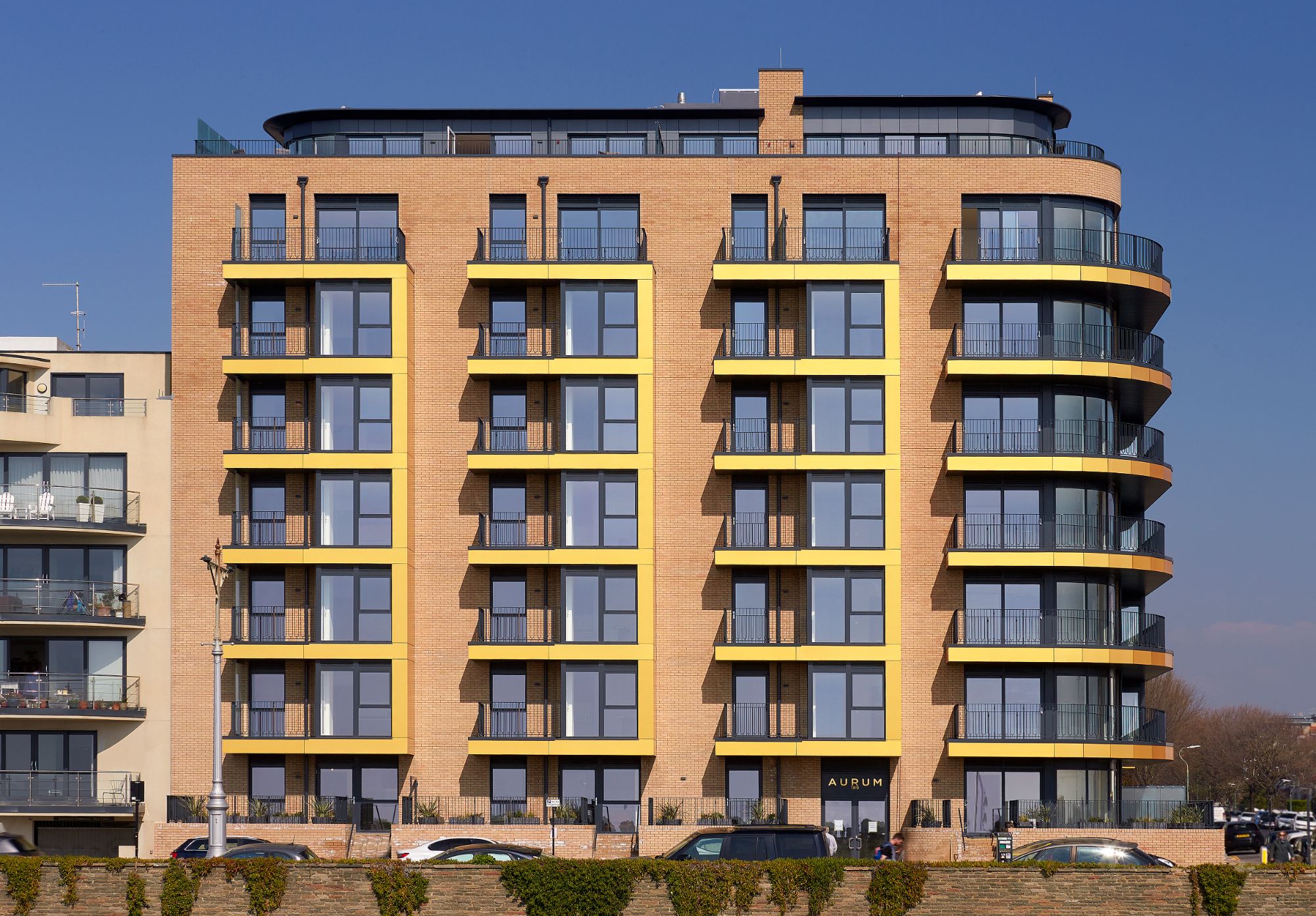 Aurum 2