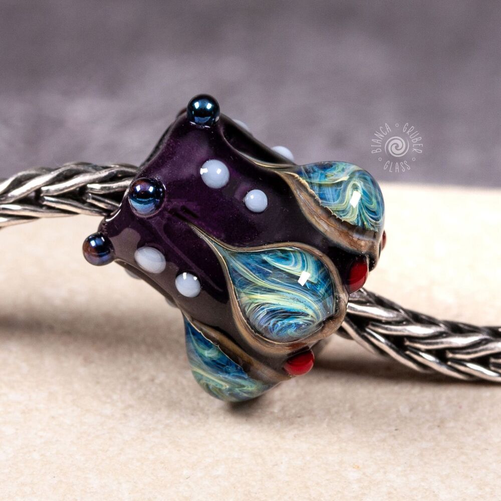 Big hole bead - purple