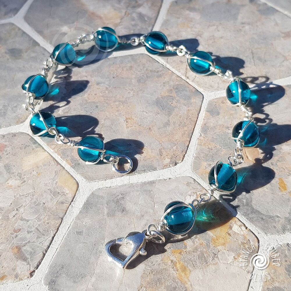 Sterling silver and glass beaded bracelet - turquoise
