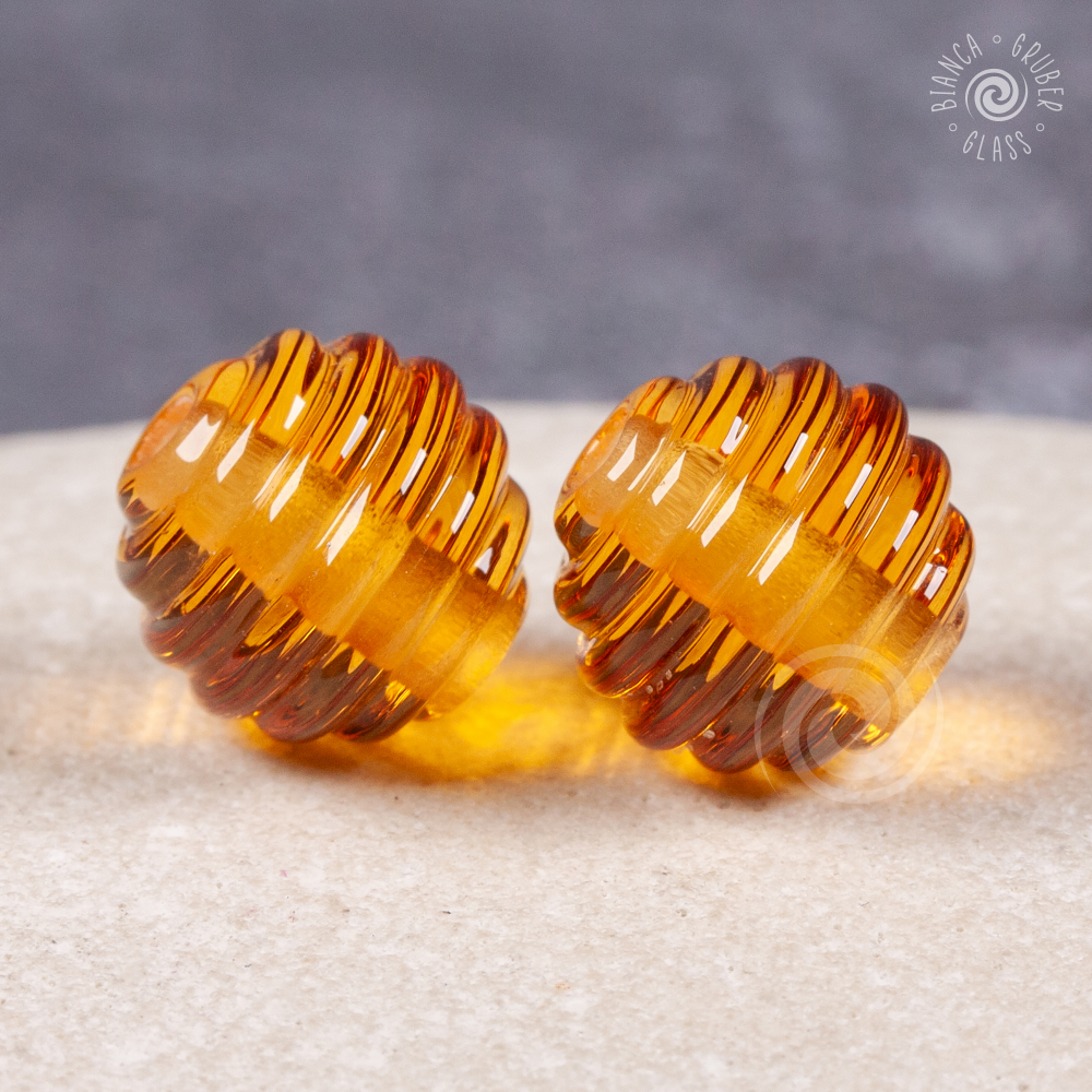 10mm glass ribbed round pairs - amber