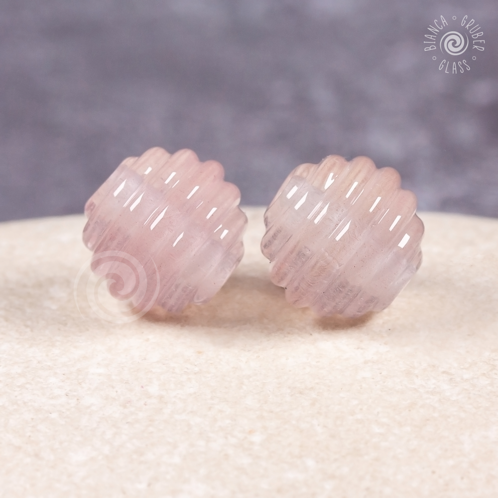 10mm glass ribbed round pairs - slipper pink