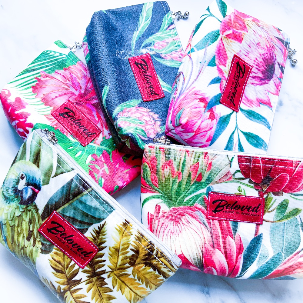 Small cosmetic bags