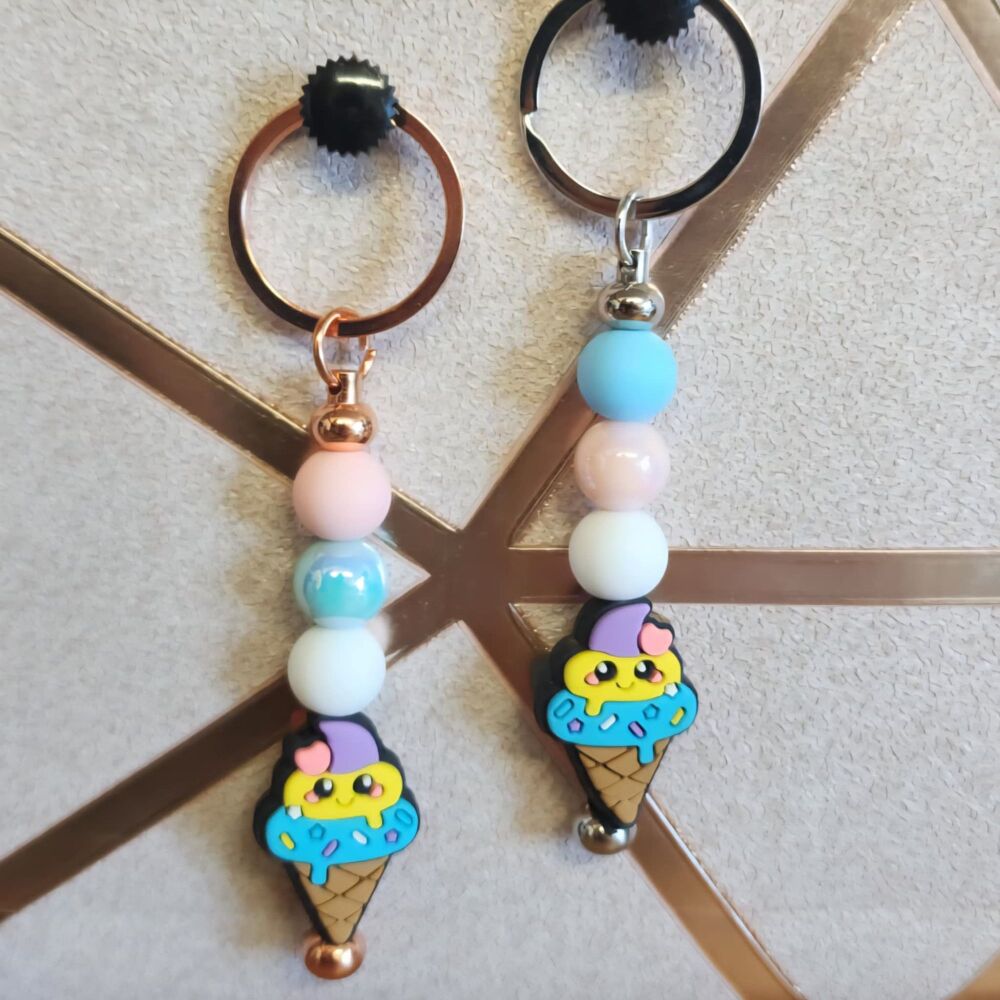 Sweet Summer Beaded Keyring – Ice Cream Charm with Pink, Blue & White Beads