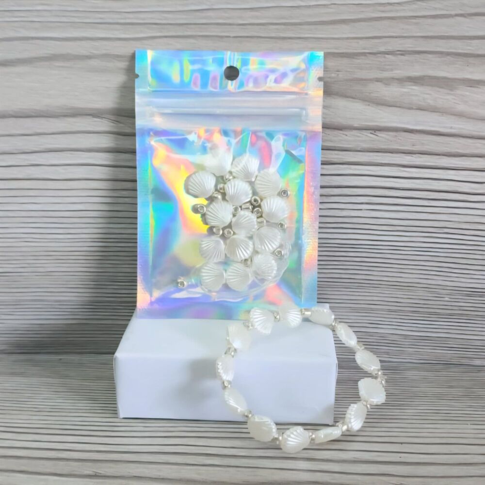 Shell Beaded Bracelet DIY Kit – Pearl Finish