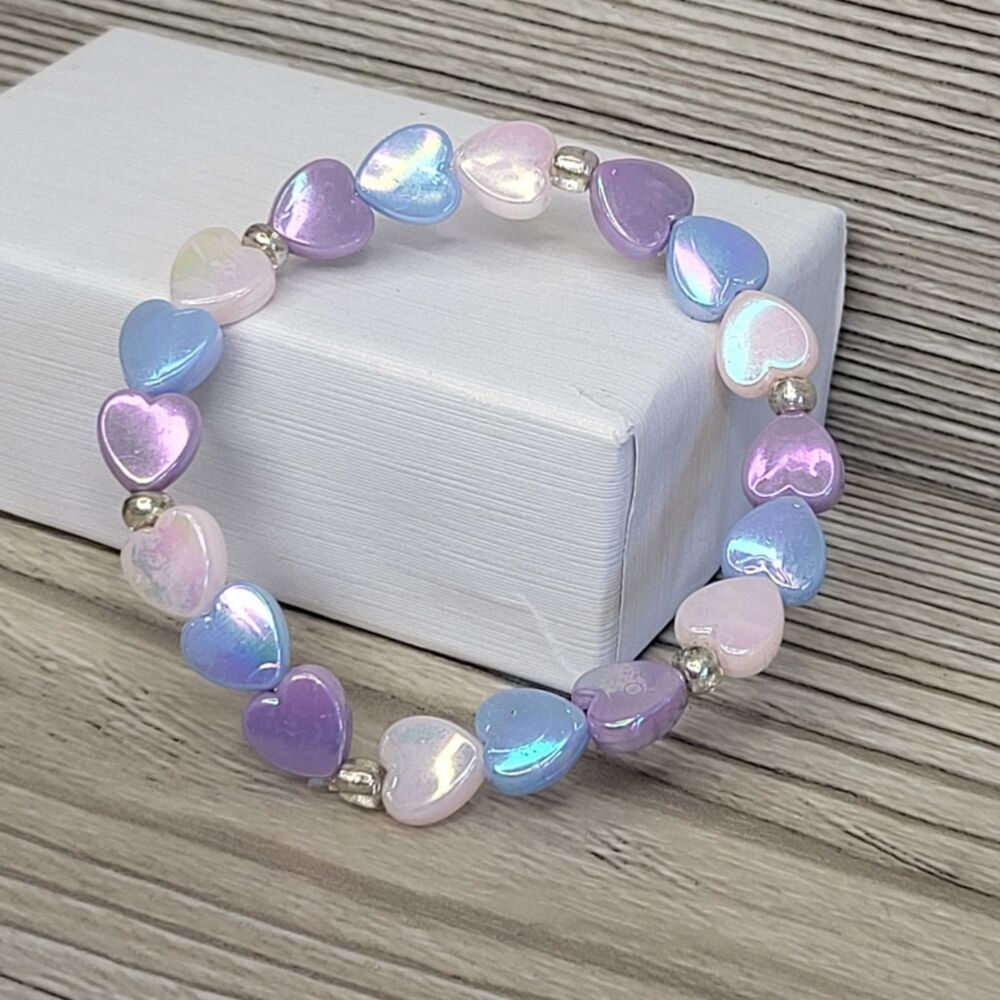 AB Pastel Heart Beaded Bracelet – Pink, Purple & Blue