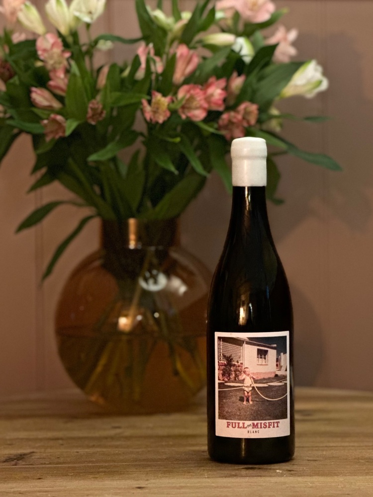 Sakkie Family Wines - Full on Misfit, Blanc 2022