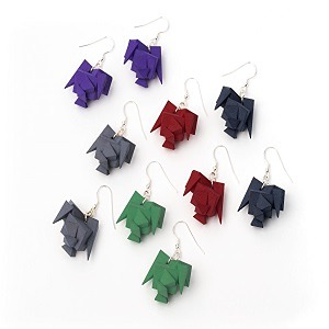4_CarlyHitchensJewellery_InterlockDropEarrings_&Acirc;&pound;51
