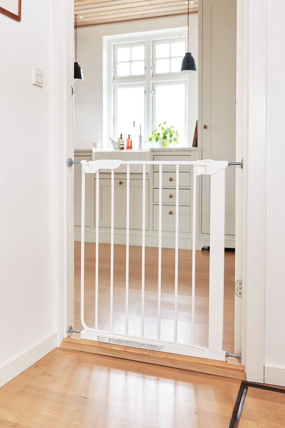Safety Narrow Gate Lise White 63-69.5cm - Baby Dan