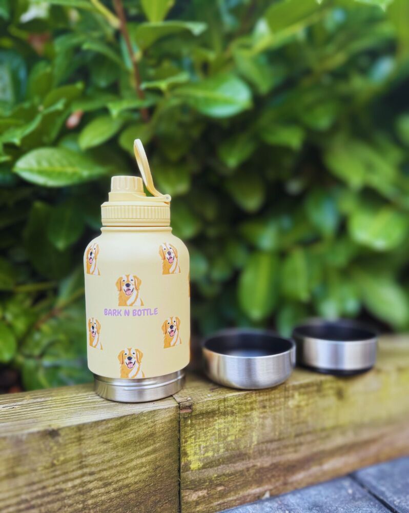 Golden Retriever Design 32oz Travel Bottle