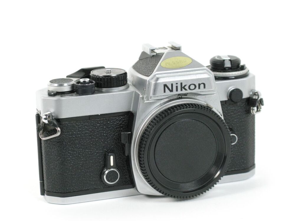 Nikon FE