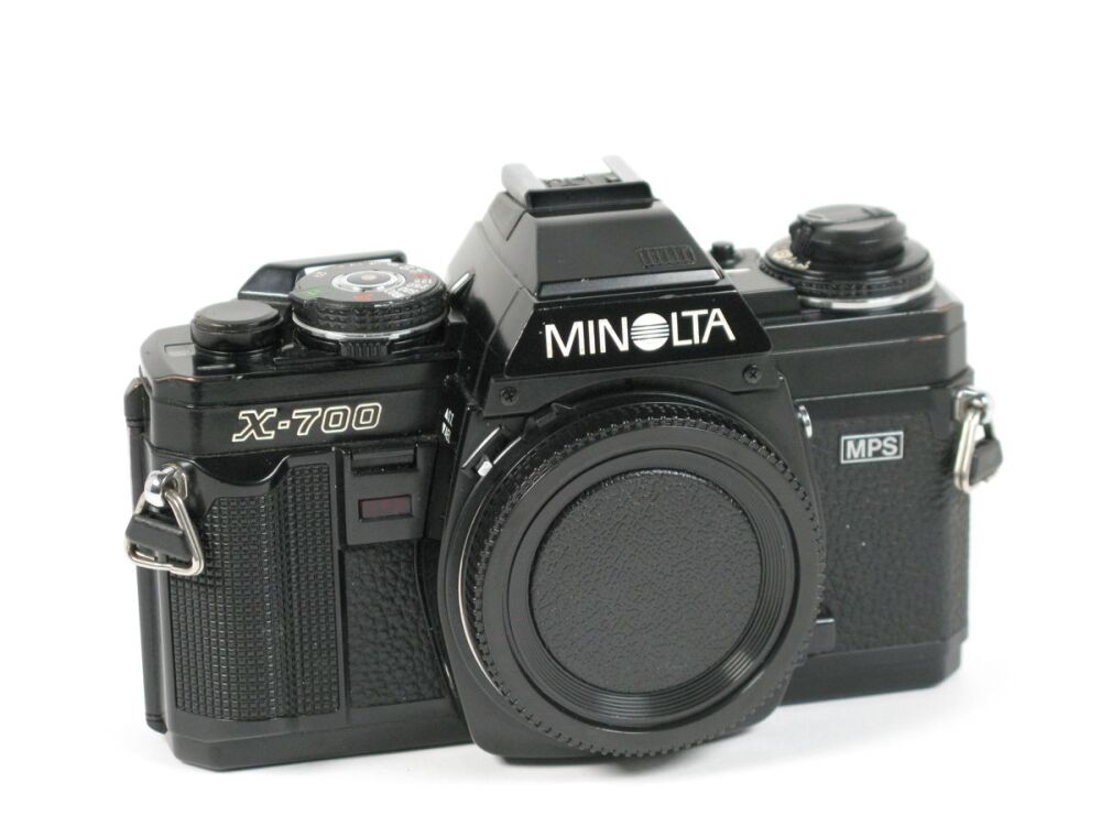 Minolta X700