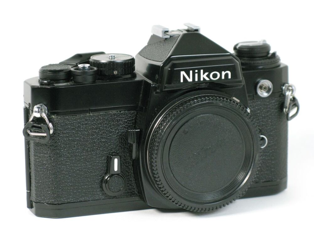 Nikon FE