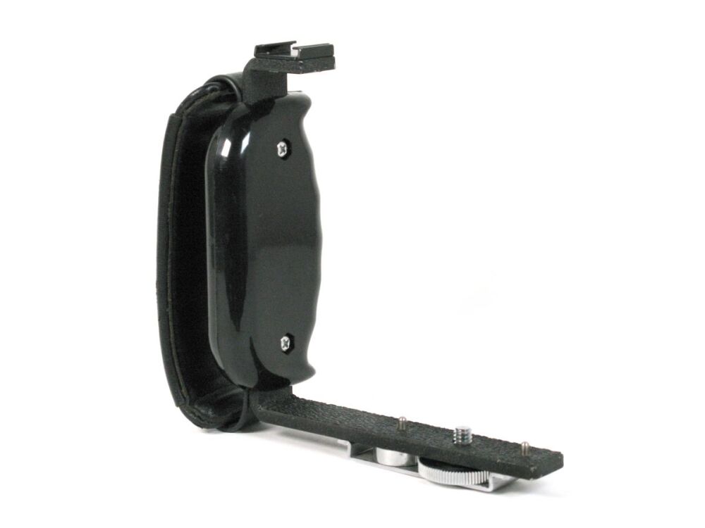 Mamiya left hand grip