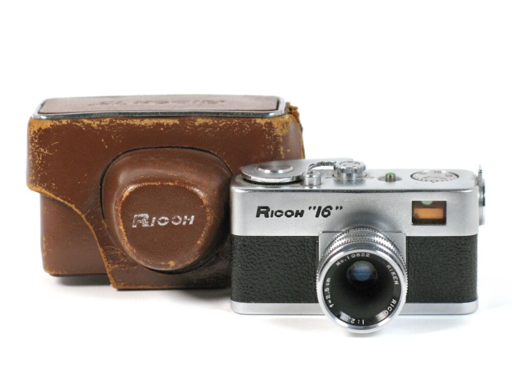 Ricoh 16