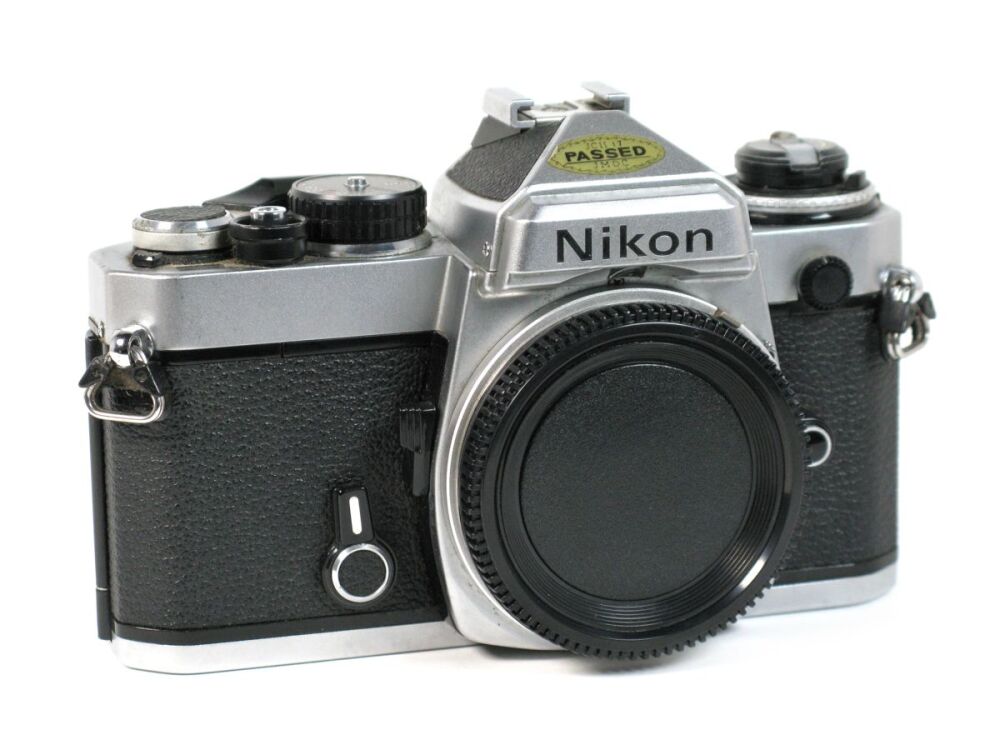 Nikon FE