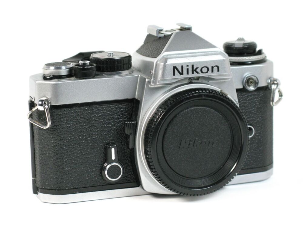 Nikon FE