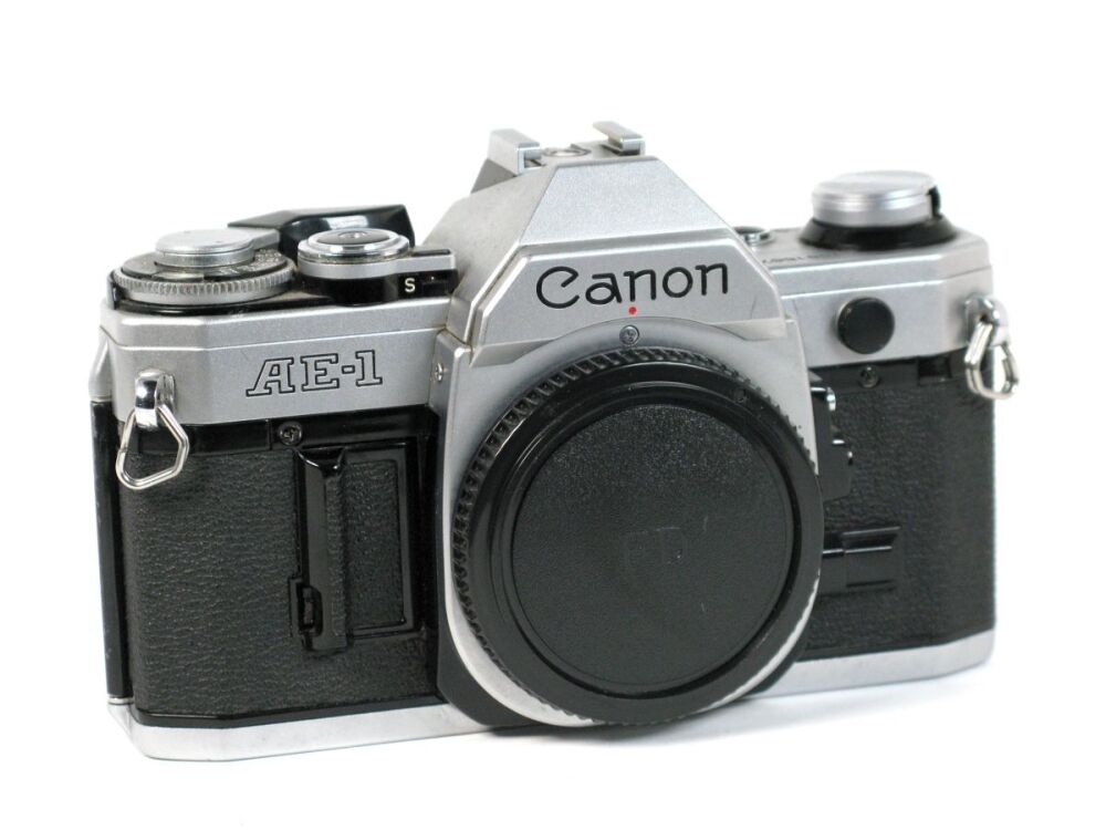 Canon AE1 - Outlet