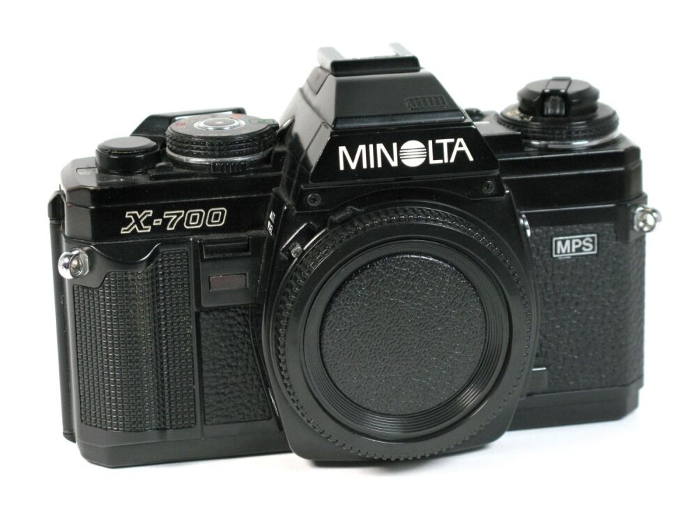 Minolta X700