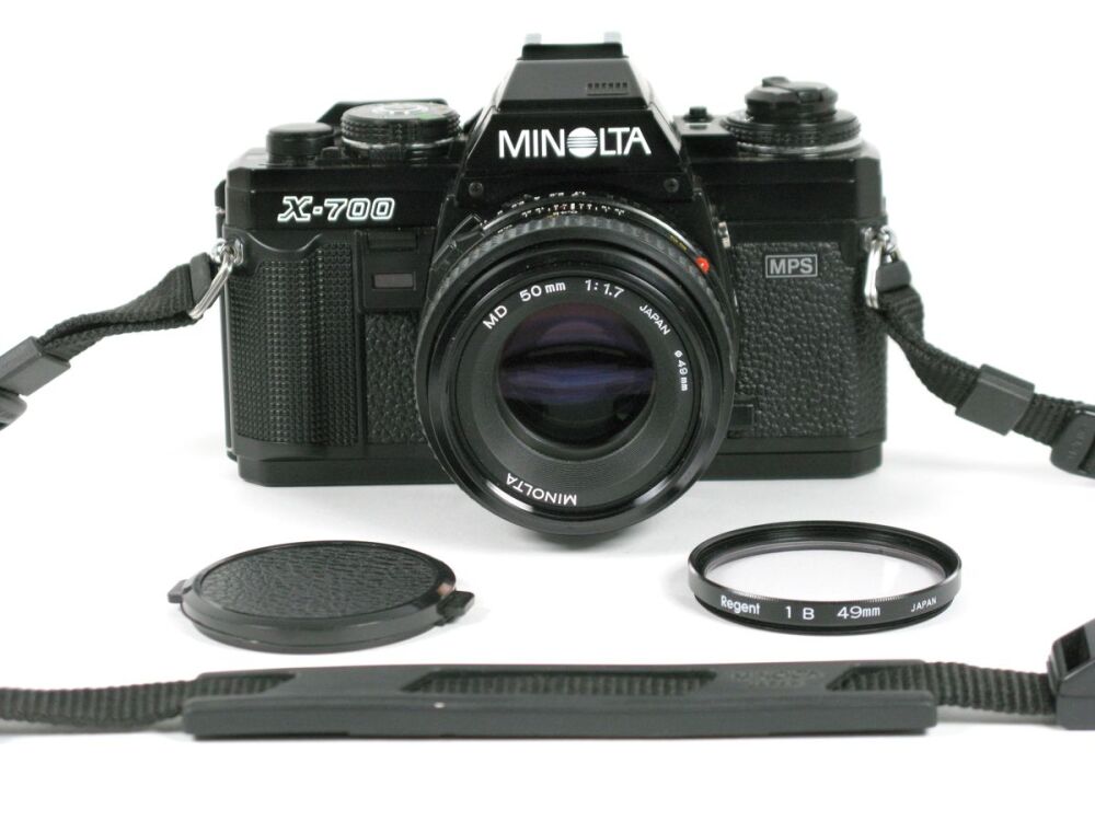 Minolta X700