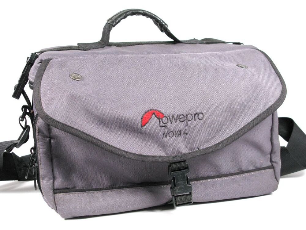 Lowepro Nova 4 Camera Bag
