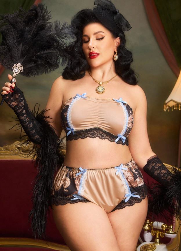 GlossGlam silky feel satin knickers gold panties lace trim sissy size 3XL / UK 22