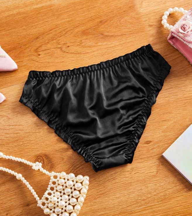 GlossGlam black soft silky feel satin panties knickers ruffles sissy pink bow and details size 16-18 (XL)