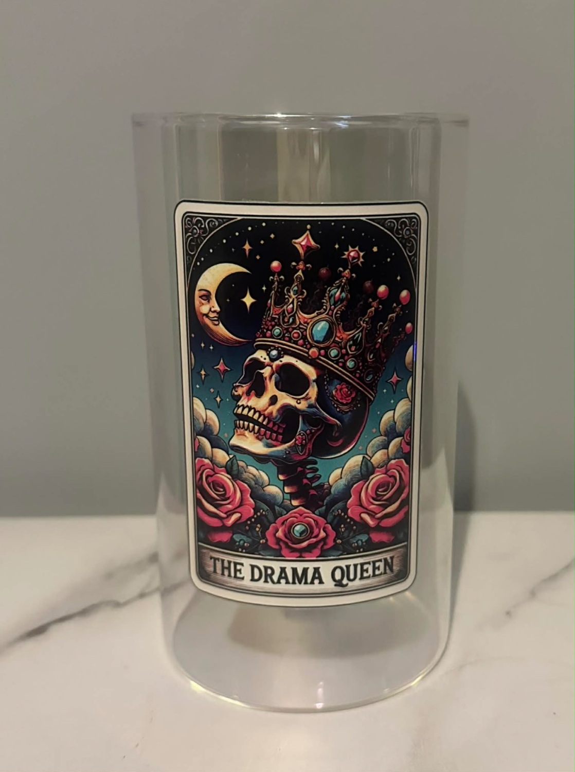 Personalised holographic vase