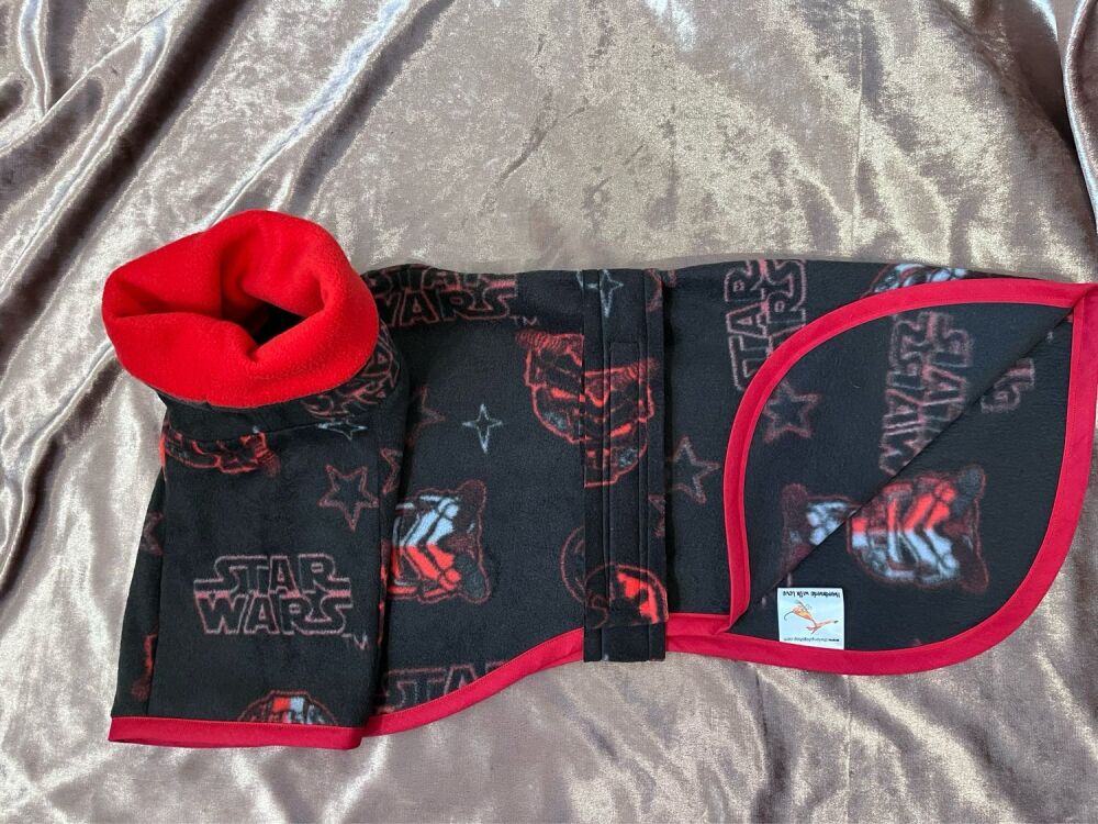 24 Inch Star Wars Single Layer Fleece with Harness Hole