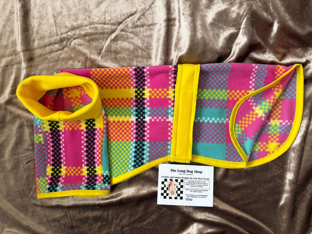 28 Inch Single Layer Pink & Yellow Check Tartan with Short Polo Neck and optional Harness Hole