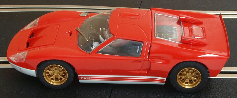 Scalextric C2424  Ford GT40 MkII 1:32