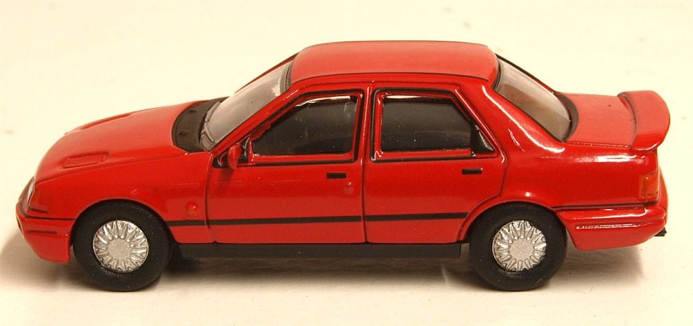  Oxford Diecast 76FS003  Ford Sierra Sapphire RS Radiant Red