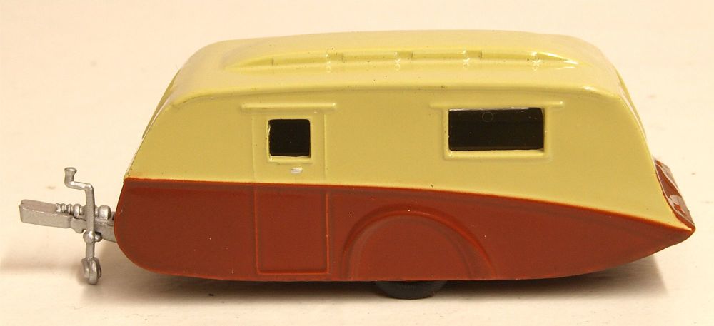 Oxford Diecast 76CV003  Caravan  Cream Brown