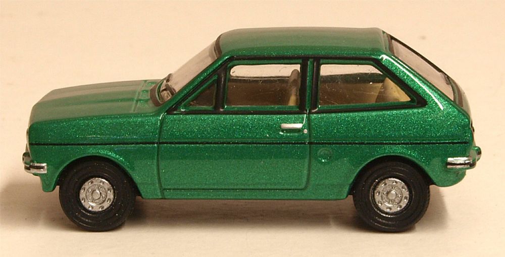  Oxford Diecast 76FF005  Ford Fiesta Mk1 Jade Green