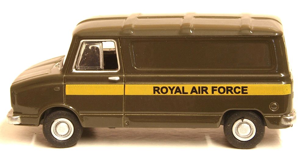  Oxford Diecast 76SHP005  Sherpa 200 Van RAF