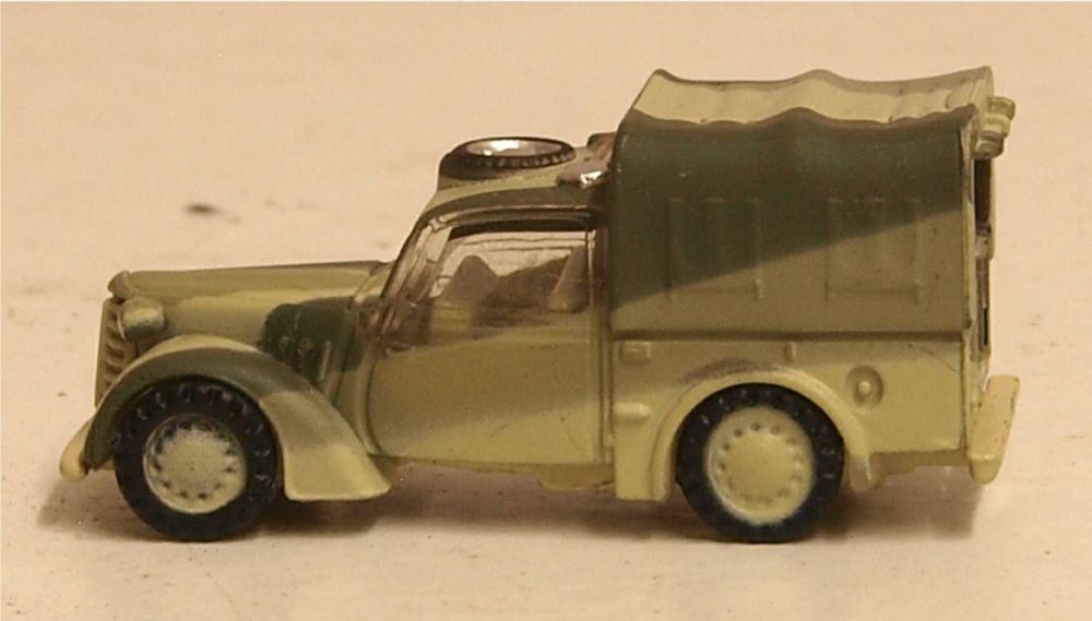 Oxford Diecast NTIL003  Austin Tilly 11th African Division