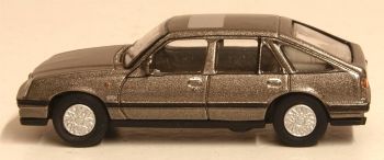 Oxford Diecast 76CAV003  Vauxhall Cavalier Steel Grey