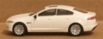 Oxford Diecast 76XF005  Jaguar XF Saloon Polaris White